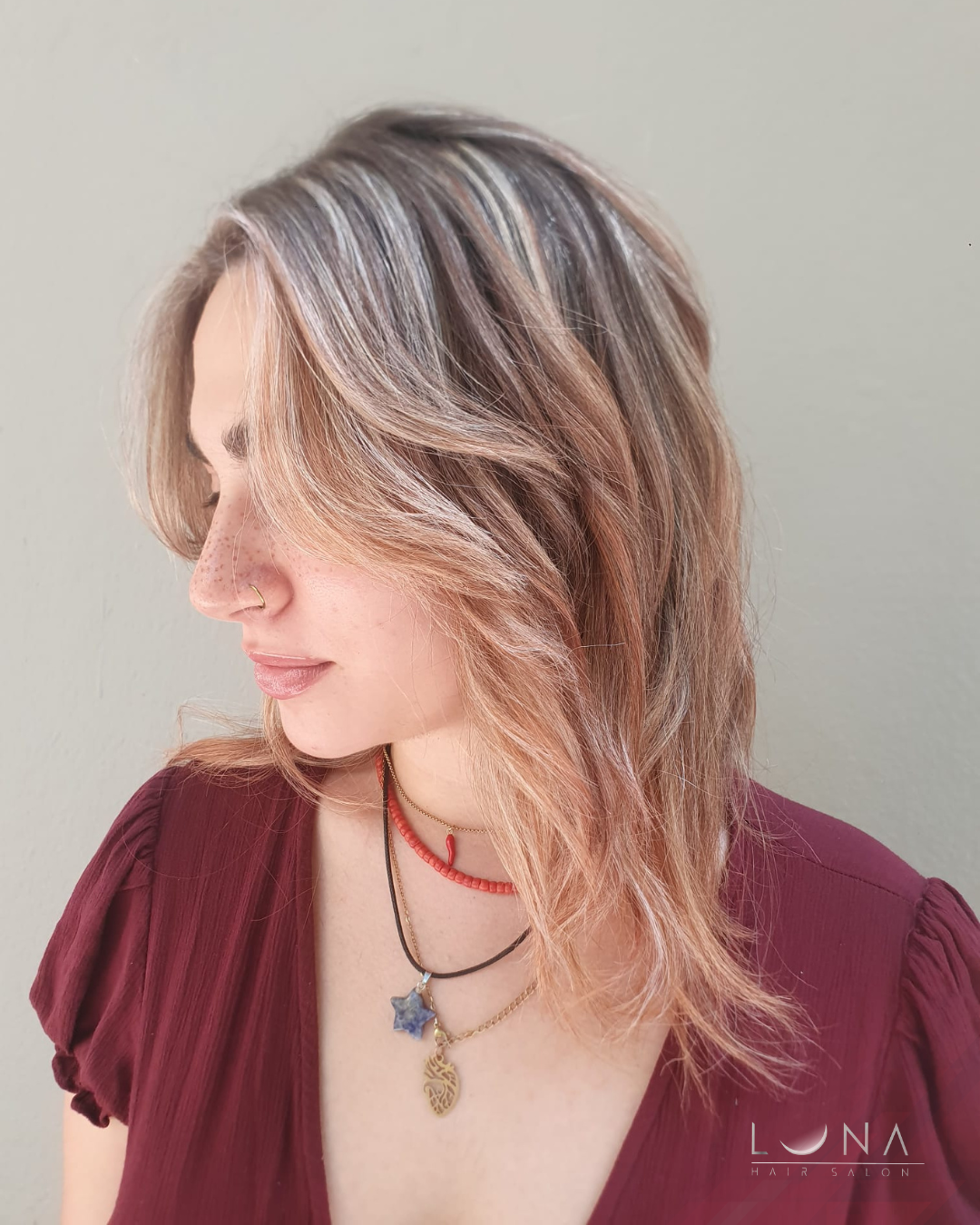 Brunette balayage with soft caramel highlights at Luna Hair Salon Barcelona